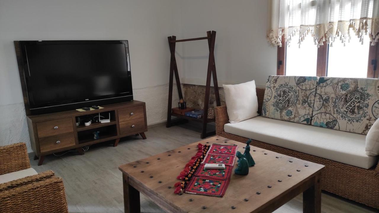 Mystic Guest House Famagusta Фамагуста Экстерьер фото