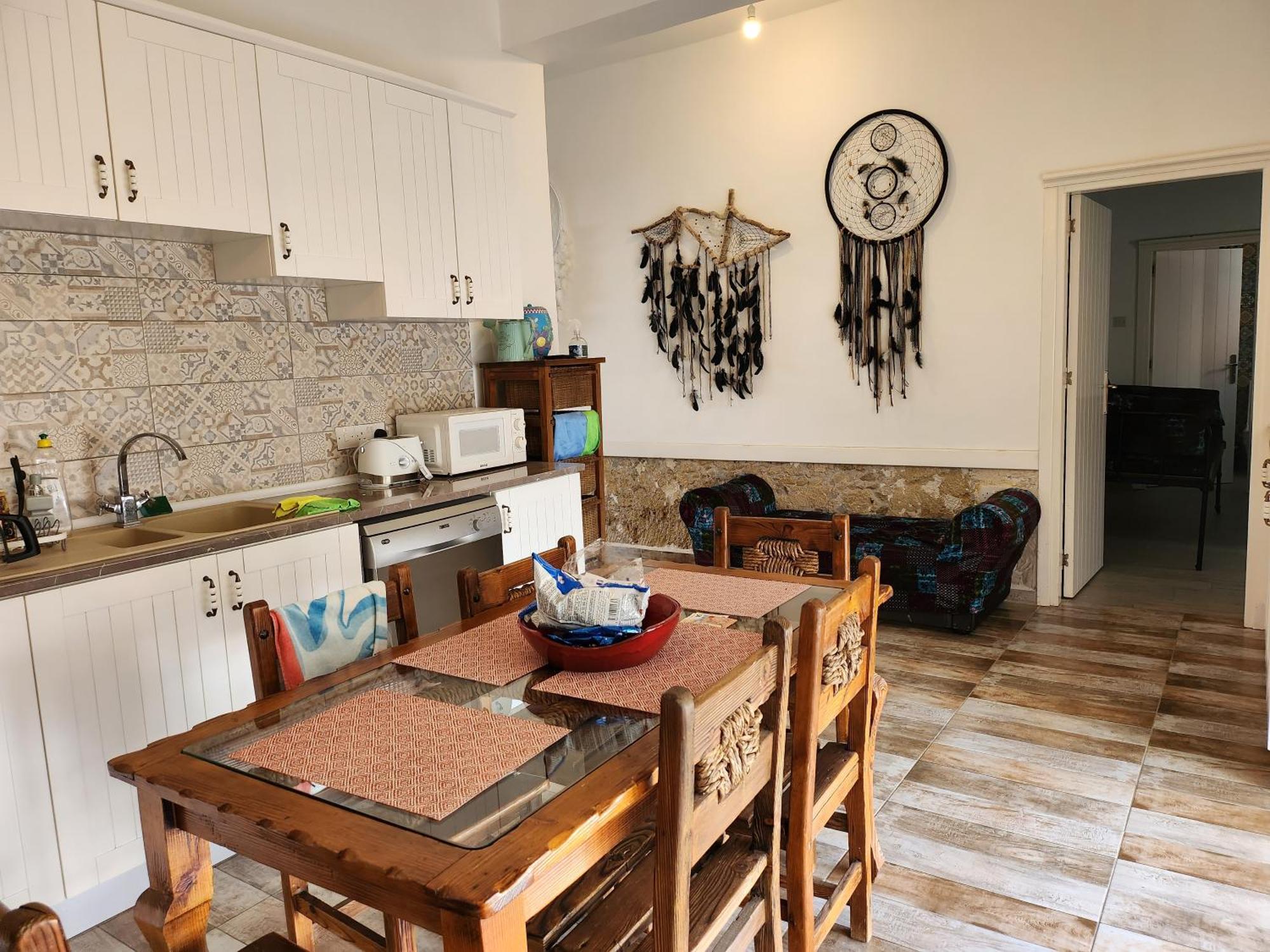 Mystic Guest House Famagusta Фамагуста Экстерьер фото